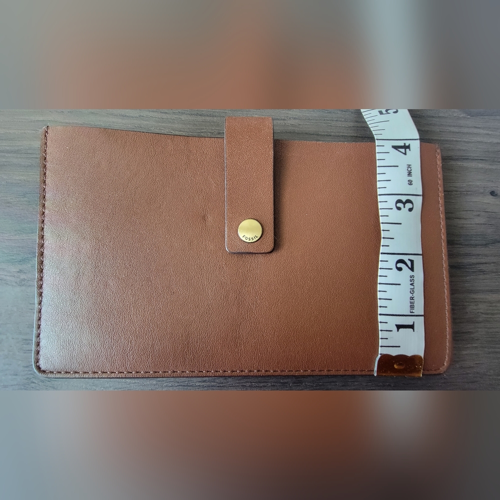 Fossil Wallet - Picture 2 of 8